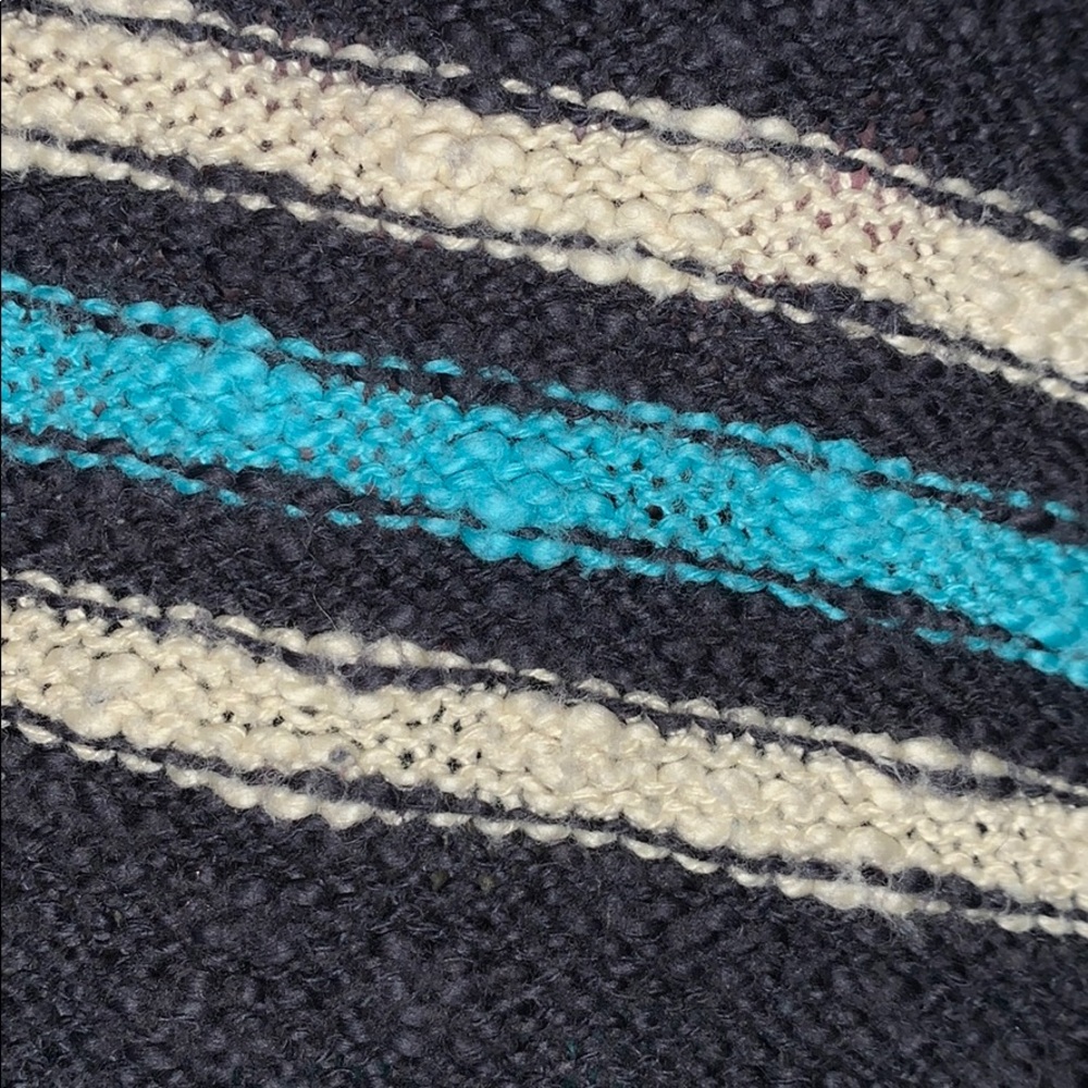 Cute Roxy Surfer Sweater - Picture 4 of 6